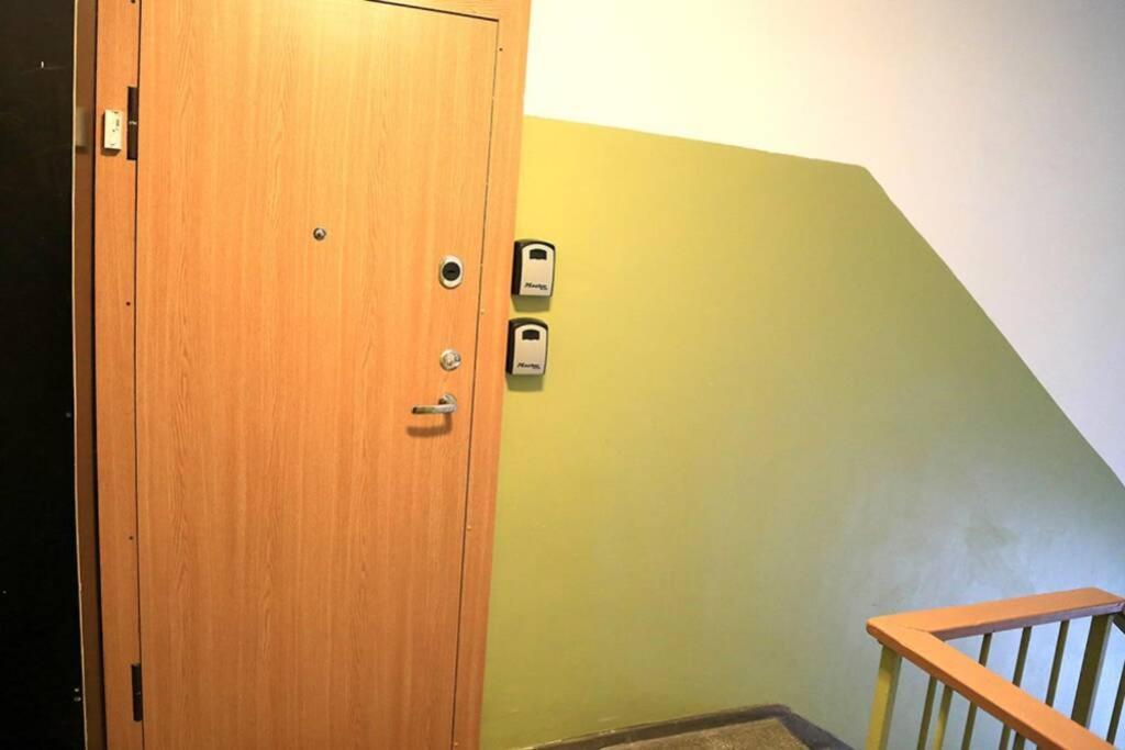 Bright Apartment,For 1-4,Near Old Town Вилнюс Екстериор снимка